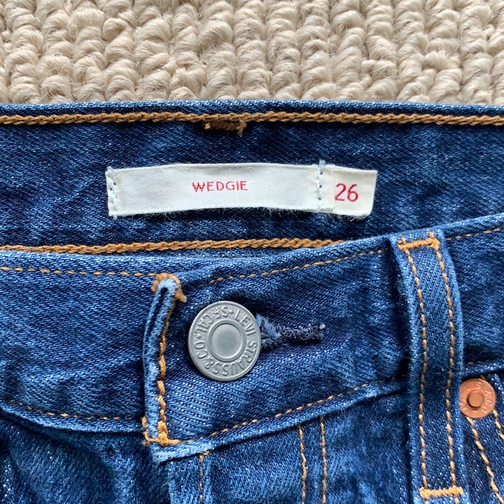 Levi’s Wedgie Jeans